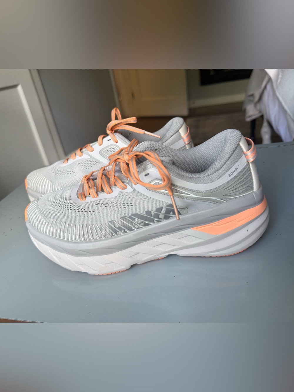 Hoka One One Women’s Bondi 7 Sneakers